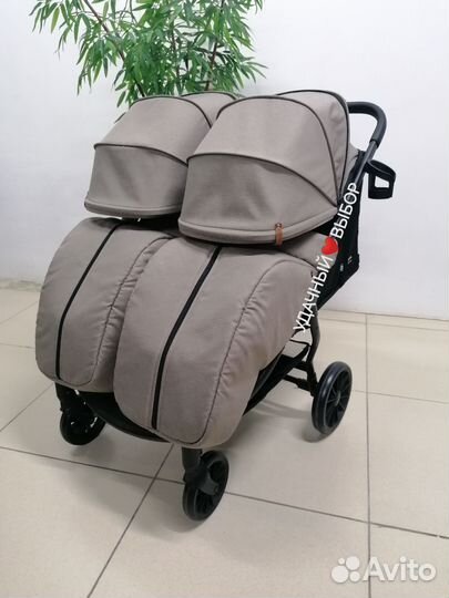 Новая коляска для двойни Luxmom T11 (кофейный)