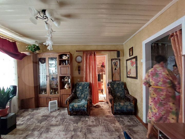 Дом 69,6 м² на участке 6 сот.