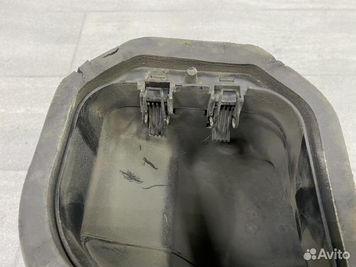 Воздухозаборник Ауди К7 4L