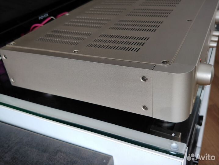 Интегральный усилитель Marantz PM-17