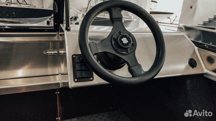 Алюминиевая лодка Триера (Triera) 431 Fish