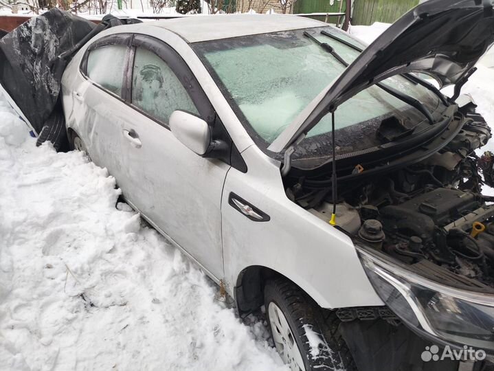 Kia rio 3 2014(разбор)