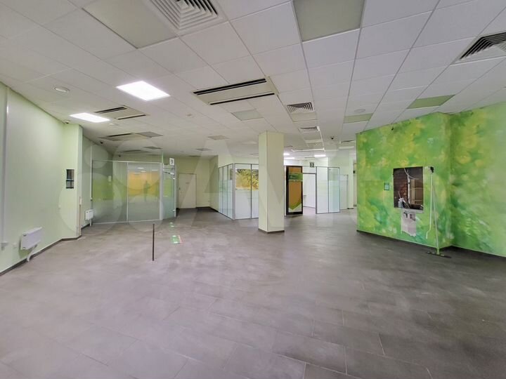 Торговая площадь на ш. Энтузиастов