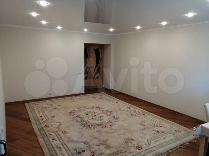 4-к. квартира, 106 м², 1/10 эт.