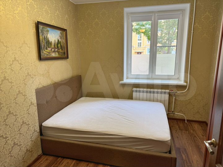 2-к. квартира, 54 м², 1/4 эт.