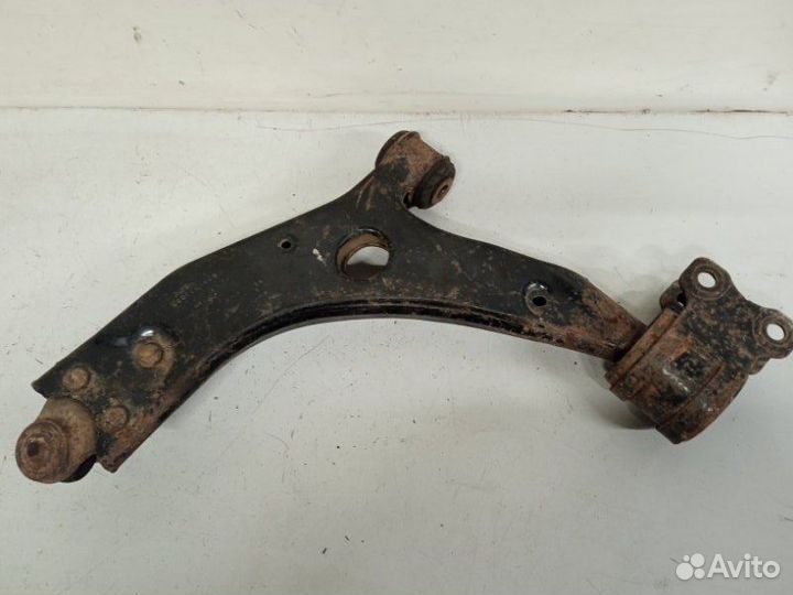 Рычаг передний правый Ford Focus 2 2005-2011