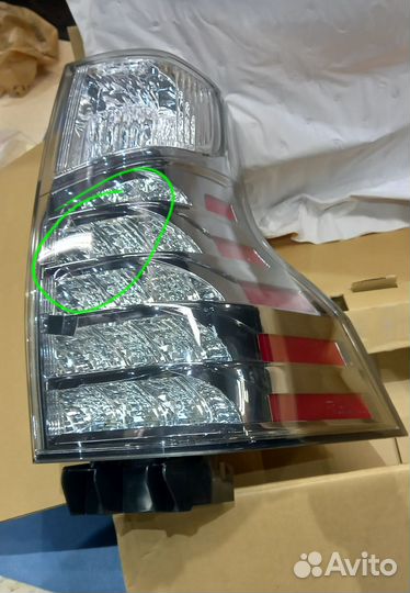 Задний фонарь лексус