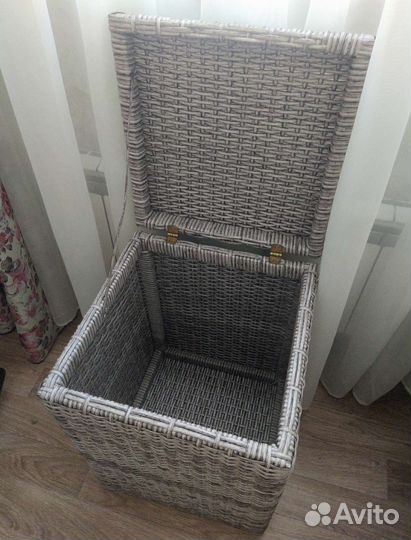 Корзина для белья из ротанга