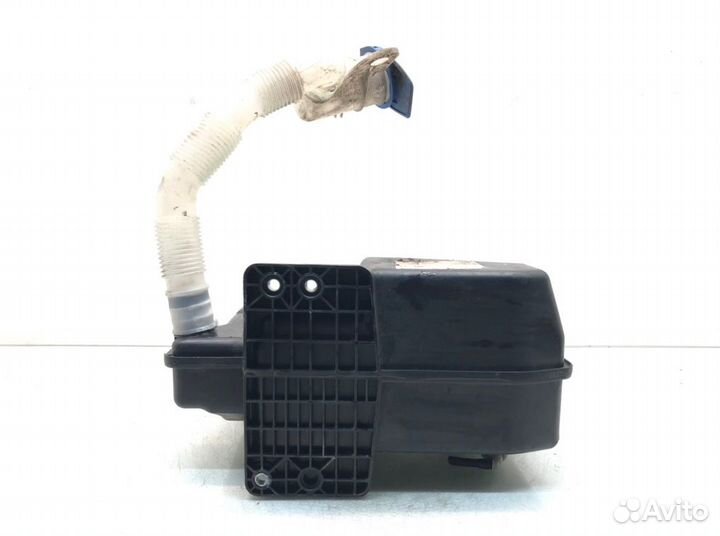 Бачок омывателя Volkswagen Golf 5 1.9 TDI 2008