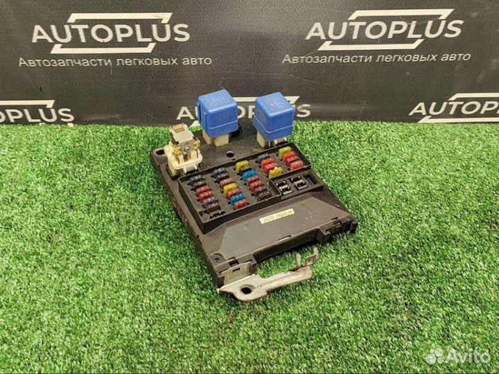 Блок предохранителей Nissan Almera N15 GA16