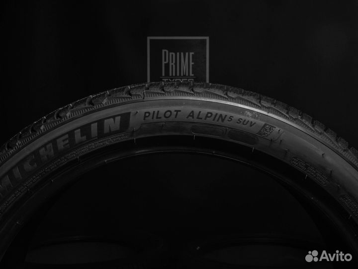 Michelin Pilot Alpin 5 SUV 285/40 R22 и 265/40 R22 101V