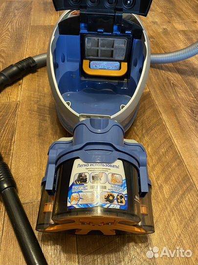 Пылесос Samsung Canister Vacuum Cleaner 