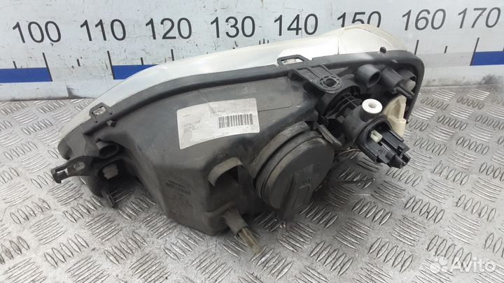 Фара правая Dacia Logan 2007