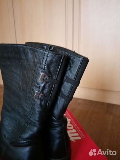 Сапоги демисезонные женские 38 р.б/у