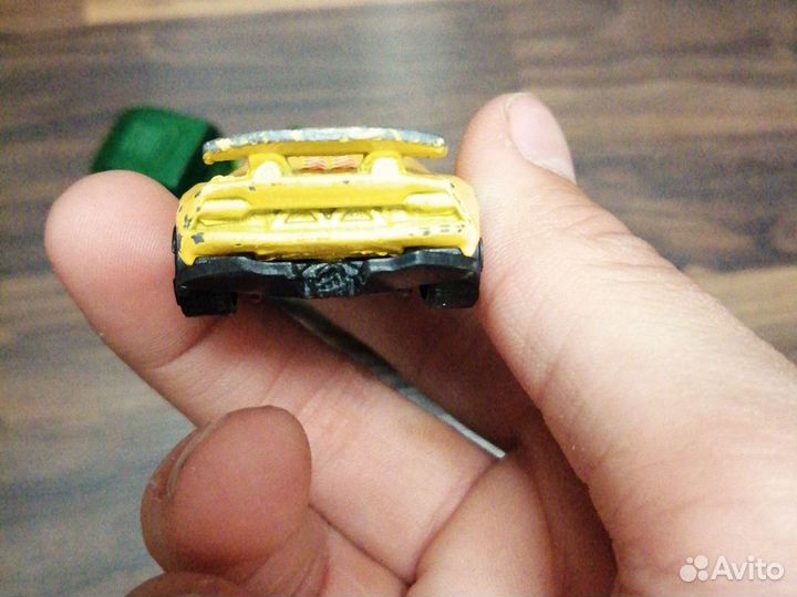 Hot wheels машинки