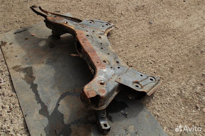 Подрамник Kia Rio 3 седан G4FC 2015