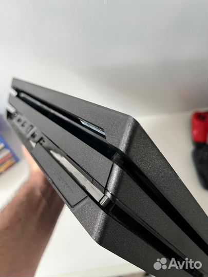 Sony playstation 4 PS4 pro 1tb с играми