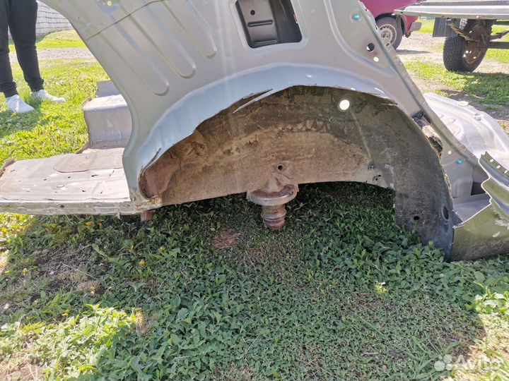 Ниша запасного колеса, ванна, корыто- Киа Рио 3