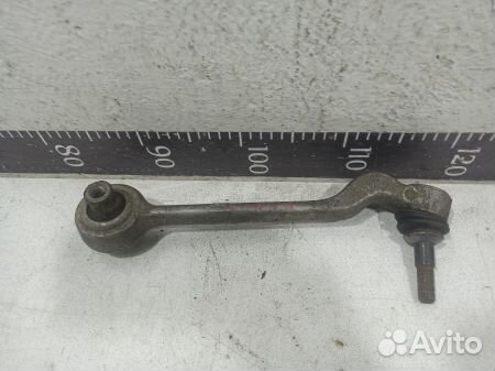 Рычаг передний правый поперечный