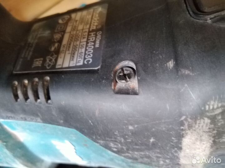 Перфоратор makita hr 4003C