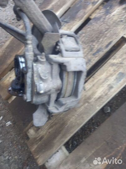 Тормозной суппорт на Niva 21213