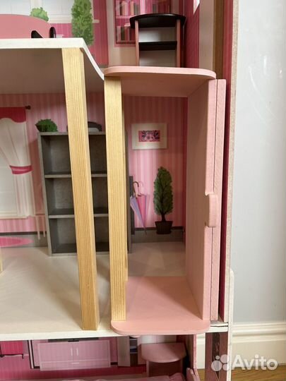 Домик кукольный