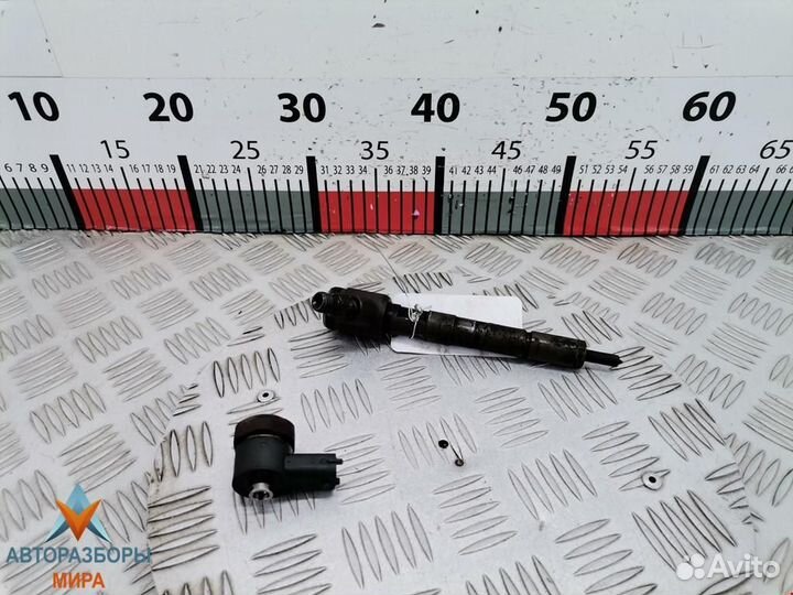 Форсунка Opel Corsa D 2008 93190435