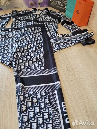 Костюм Christian Dior