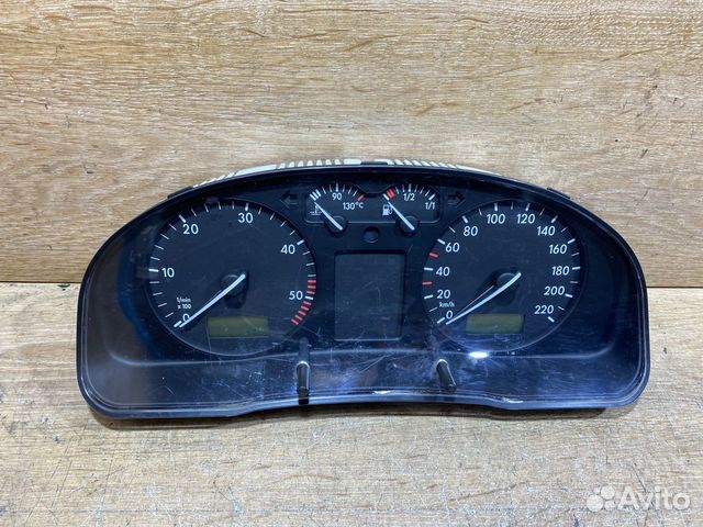 Панель приборов Volkswagen Passat B5 дизель 112996