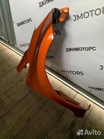 Крыло переднее правое Nissan Note E12 Ноут хетчбэк