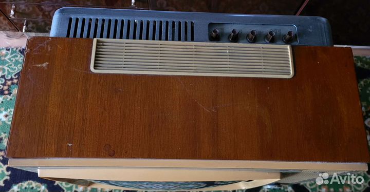 Телевизор Изумруд 