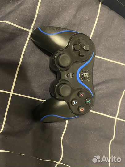 Геймпад Defender Blast