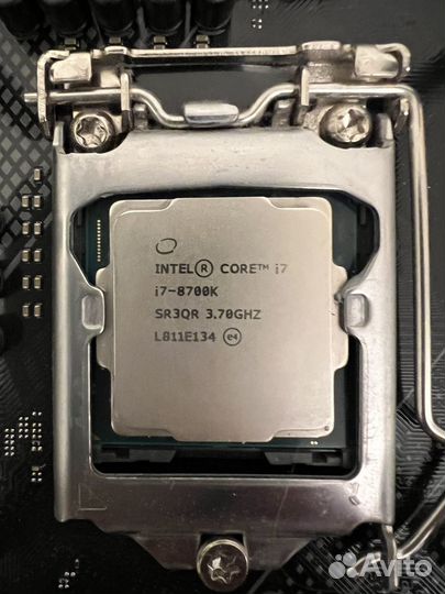 Материнская плата Asus Prime Z370 Aii + I7 8700k