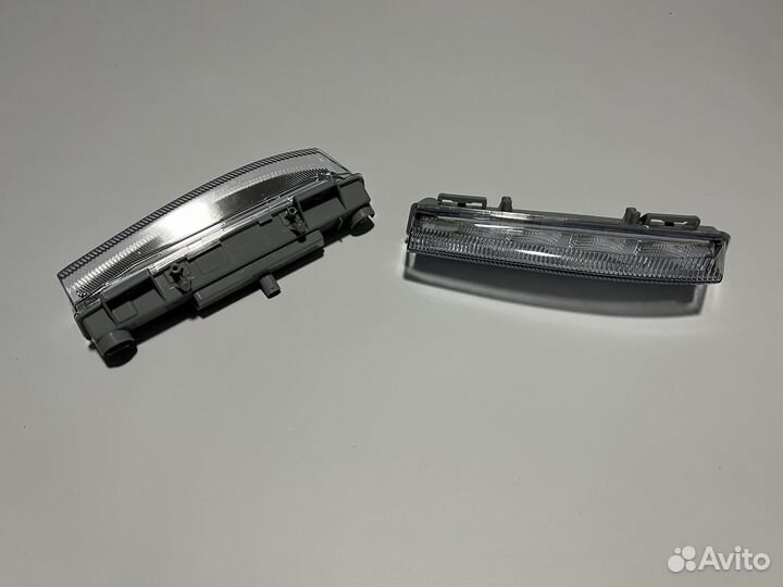 Передние противотуманки Mercedes W212 диодные W204