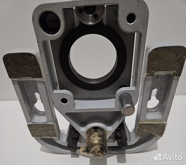 Стол дл измерений ст-23 для уим