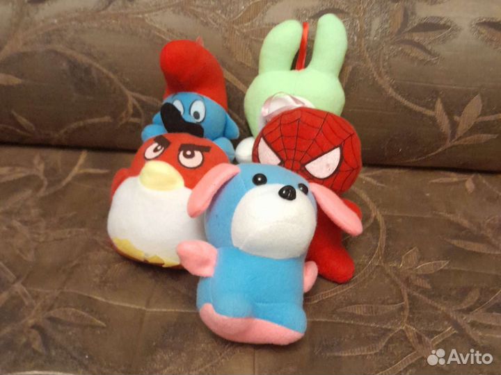 Игрушки из автомата 5шт