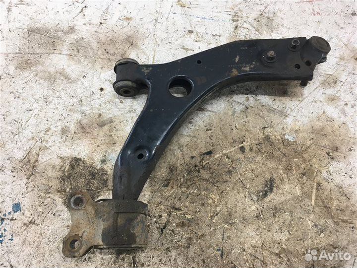 Рычаг подвески передний левый Ford Focus 2 хетчбэк