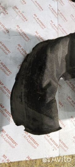 Подкрылок задний правый Volvo V40 хетчбек B5204T9