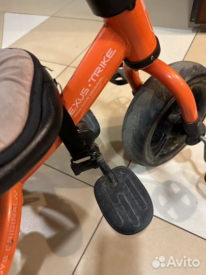 Трехколесный велосипед