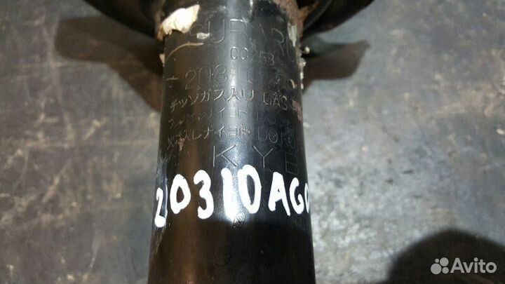 Стойка подвески передняя правая Subaru Legacy BL