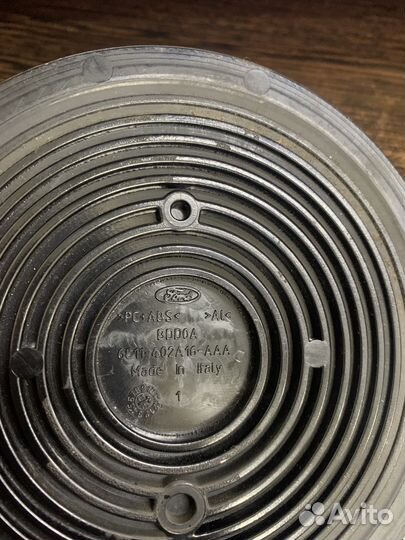 Эмблема Фургон Года 2007 Ford Transit