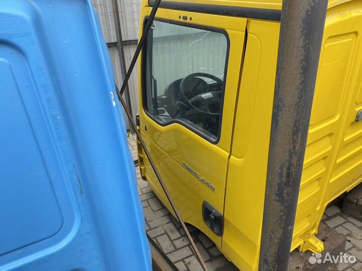 Дверь левая Man TGA, Man TGM, Man TGS