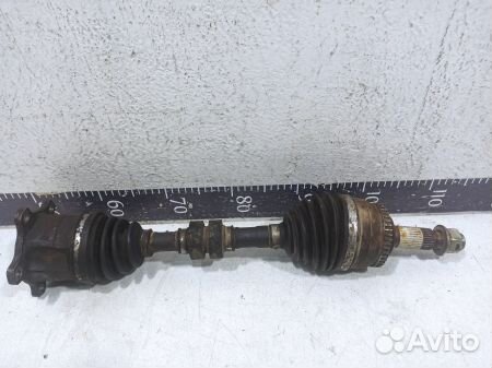 Привод передний правый