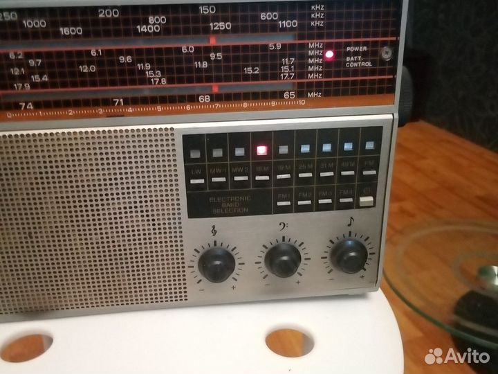 Радиоприемник селена 223