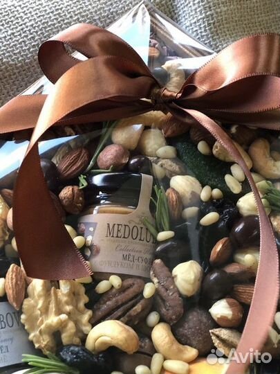 Наборы из орехов и сухофруктов супер подарок