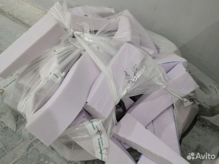 Обрезки поролона