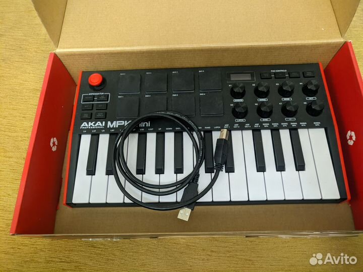 Midi клавиатура Akai mpk mini MK3