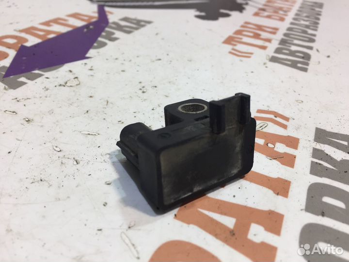 Хендай Солярис Датчик удара подушек безопасности