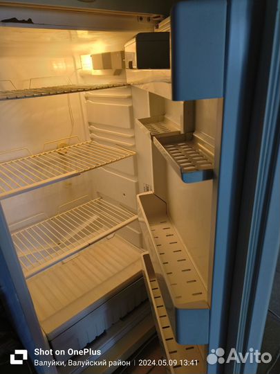 Продам холодильник рабочий