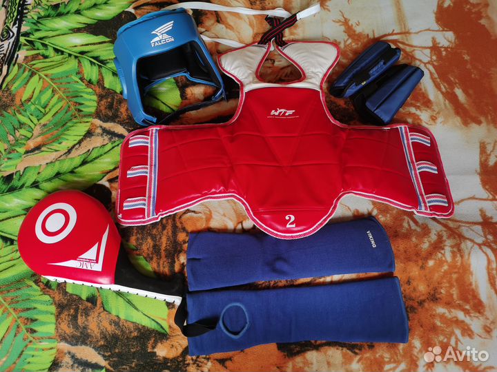 Тхэквондо защита (экипировка) WTF №2 (M)